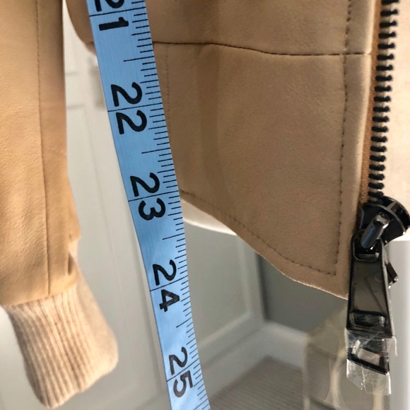 🎉HOST PICK!🎉Vince tan leather bomber jacket - Picture 7 of 8